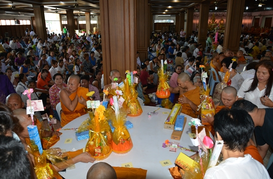 Asalha Buja Day & Buddhist Lent & Candles Parades in Pattaya 2014