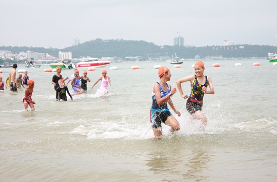 Rotary Charity Cross Bay Swim raises much needed funds for humanitarian projects