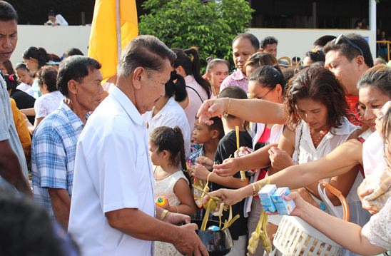 Prayers and merit making mark end of Buddhist Lent