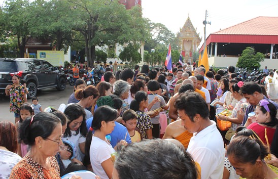 Prayers and merit making mark end of Buddhist Lent