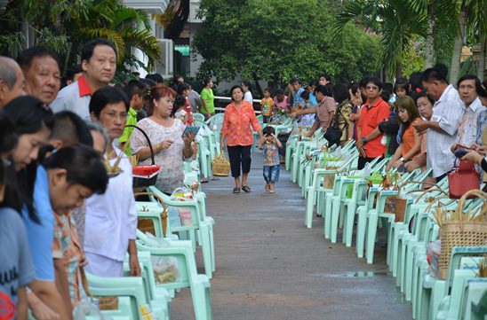 Prayers and merit making mark end of Buddhist Lent