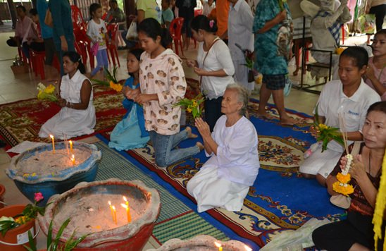 Prayers and merit making mark end of Buddhist Lent