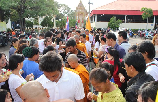 Prayers and merit making mark end of Buddhist Lent