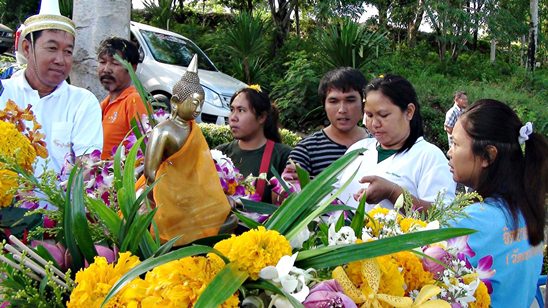 Prayers and merit making mark end of Buddhist Lent