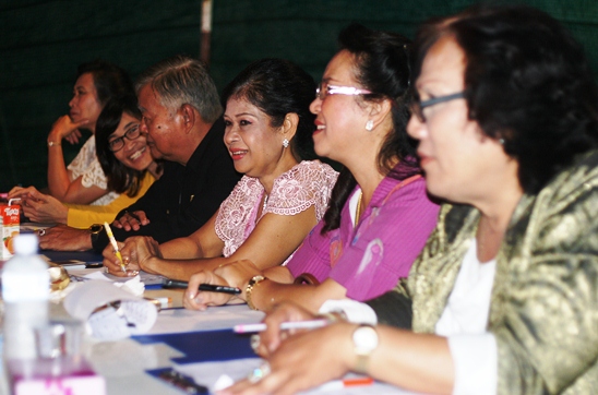 Loy Krathong Festival 2012