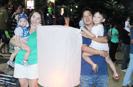 Loy Krathong Festival 2014