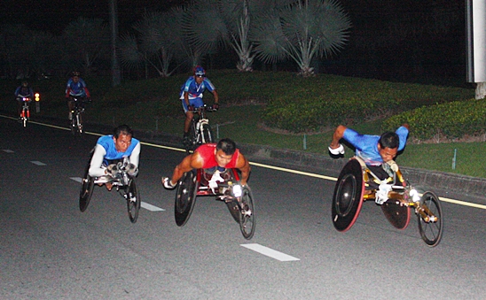 Kenyan champ defends his crown at Pattaya Marathon 2012