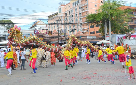 Pattaya Vegetarian Festival sizzles in opening