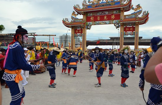 Pattaya Vegetarian Festival sizzles in opening