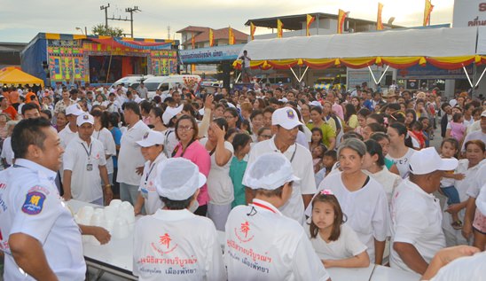 Pattaya Vegetarian Festival sizzles in opening