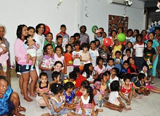 All the children and helpers at the Hand to Hand centre in Pattaya.