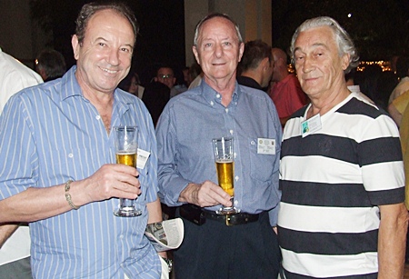 (L to R) Dr. Raimund Cerny, Dieter Precourt and renowned Dutch artist Martin van Bree.