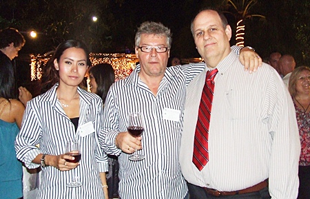 (L to R) Annda, Louis J. Van Den Bergh from 4A Properties and Meny Borenstein from The Peak Towers.