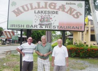 Ray, Clive & Allan at Mulligans Lakeside.