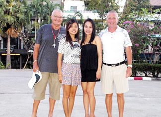 Andy Baber and Terry Redding with two Jomtien golf ladies, Miss Faa and Miss Tar.