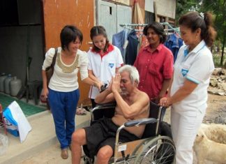 80-year-old Shalan Sakolyuth says thank you for the wheelchair.