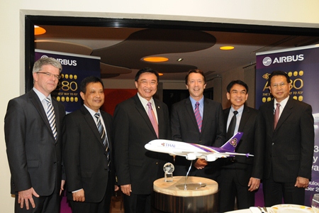 (L to R) Thomas Friedberger, Airbus Senior Vice President of Sales in Asia; Flight Lieutenant Montree Jumrieng, THAI Executive Vice President, Technical Department; Dr. Sorajak Kasemsuvan, THAI President; Chris Buckley, Airbus Executive Vice President, Europe & Asia; Lt. Atisak Padchuenjai, THAI Executive Vice President, Operations; and Chalermpon Intarawong, THAI Vice President, A/C Maintenance, BKK Base; Department. 