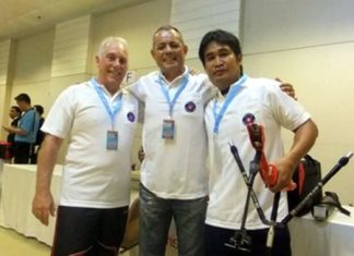 Pattaya Archery Club team: (left-right) Allan, Philippe and Somporn.