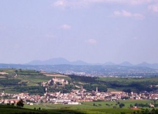 The Town of Soave (Photo: Zen41)