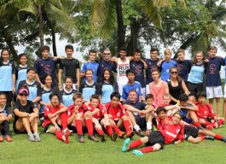 Regent’s School footballers pose for a group photo during the tournament in Phuket, held from 8-9 November.