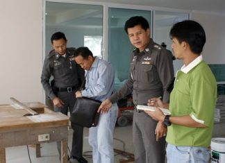 Pol. Col Supachai Puikaewkam (2nd left) is spending his own money to upgrade Pattaya Police Station.