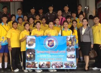 High-school students were given a taste of life on the beat when area Tourist Police enlisted them to work with foreigners.