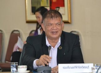 Tharnthip Meelaksana, director of Chonburi’s Tourism and Sports Division, presides over a project to train tourism-related business staff to rescue tourists in case of marine accidents.