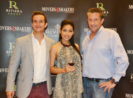 (R to L) Cees Cuijpers, founder of Movers & Shakers, with Brand Ambassador for Riviera Group Kamonrat Ladseeta (Emmy) and her husband Antoine.