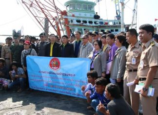 More than 20 government and private-sector organizations inspected the fishing fleets of Sattahip’s Samae San Sub-district and found no sign of human trafficking.