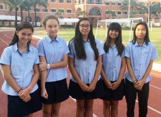 Year 8 Regents students involved in the Make it Right initiative (from left to right) Camille, Alyssa, Jennifer, Nae Nhae and Billy.
