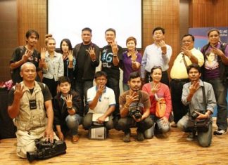 Total Access Communications Plc became the second company to bring high-speed wireless data to Pattaya with the launch of its DTAC 4G service.