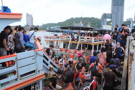 Ferries to Koh Larn were doing brisk business over the long Songkran week.