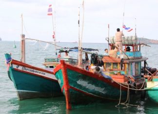 The Thai Navy impounded this Vietnamese boat that had its Vietnamese markings painted over whilst fishing in Thai waters.