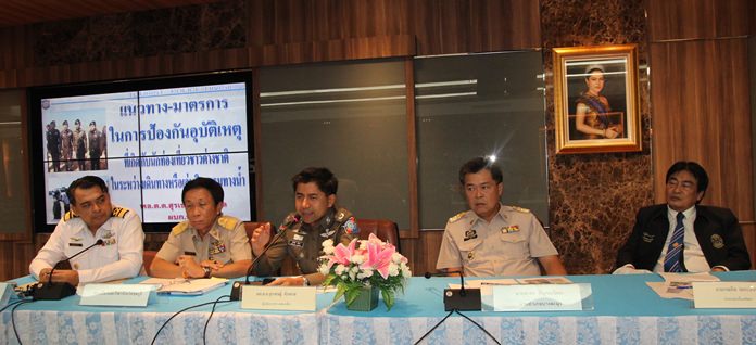 (L to R) Eakaraj Khantaro, director of the Pattaya Marine Department, Boonchai Tansamai from the Chonburi Tourism and Sports Council, Maj. Gen. Surachet Hakpan, commander of the Tourist Police Division, Banglamung District Chief Chakorn Kanchawattana, and Pattaya Deputy Mayor Ronakit Ekasingh once again promise things will get better if everyone works together to solve Pattaya’s marine-safety problem.