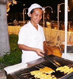 All you can eat buffets at Thai Garden Resort Poolside.