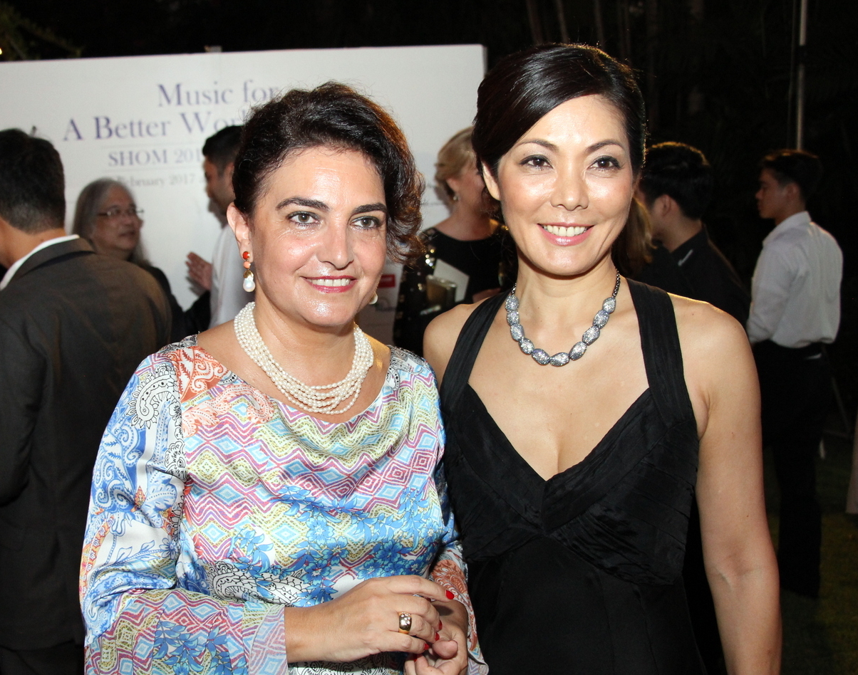 Organizers of the event, Lucia Constantini-Pruegel (left) and Juri Segiguchi-Drofenik. 