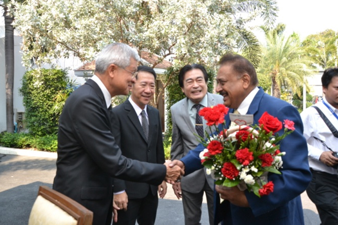 (From left) Pattaya Deputy Mayor Apichart Virapal, District Chief Naris Miramaiwong, Former Deputy Mayor Ronakit Ekasingh and Peter Malhotra, MD of Pattaya Mail.