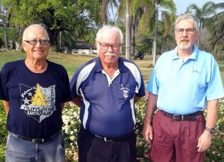 Jan Lovgreen (left) and John Ostrom (right) with Dave Richardson.