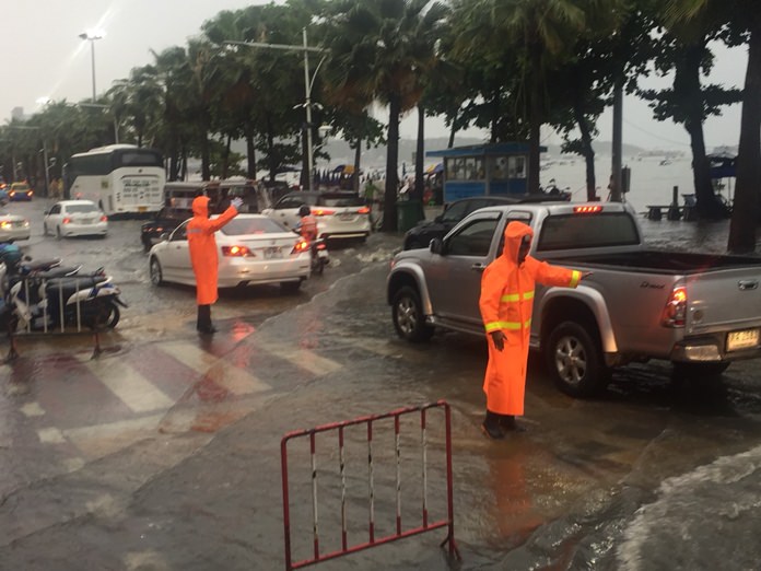 Pattaya police were asking for patience after only 80 officers were available to assist motorists during heavy storm flooding.