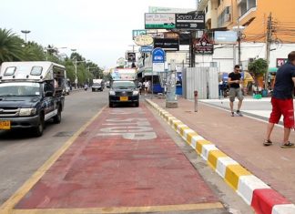 Pattaya plans to build more bus stops on Beach and Second roads in another attempt to bring order to baht bus chaos.