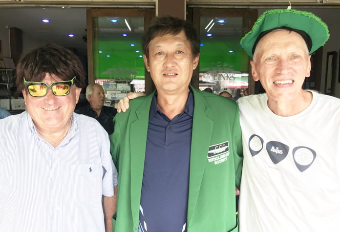 Masa Sugaya (centre) with Dave Arataki (left) and Colin Service.