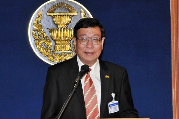 NLA President Pornpetch Wichitcholchai.