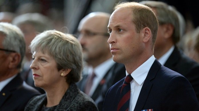 UK Prime Minister Theresa May and Prince William pay tribute to the Leicester crash victims (Credit: PA images)