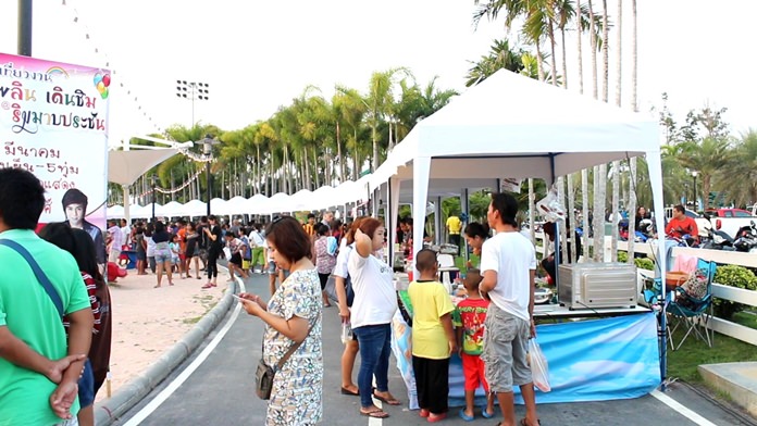 The second Mabprachan Walk & Eat weekend market is on again in Pong Sub-district with more than 100 stalls offering food, drink and gifts for the high season.