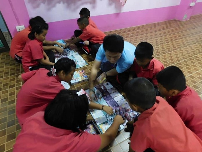 Students at Huay Yai’s Tungka School played games to better protect themselves from abuse by strangers and family members during a visit by Human Help Network Thailand social workers.