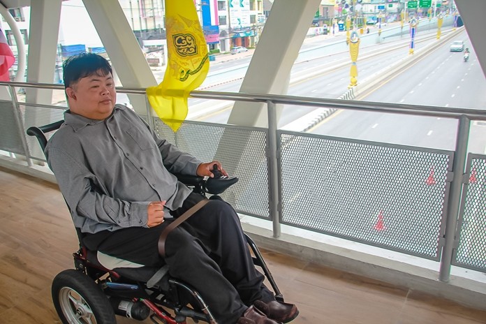 Sumet Polkacha crosses Sukhumvit without fearing for his safety.