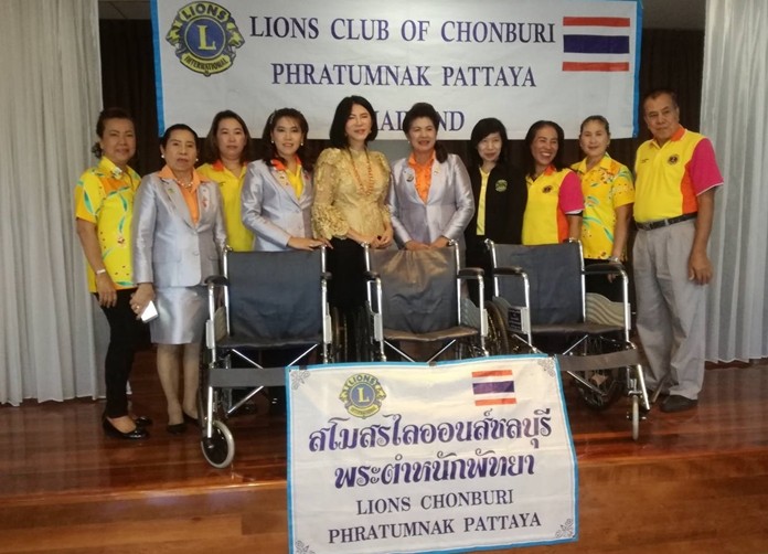 The Lions Club of Pratamnak-Pattaya donated six wheelchairs to Pattaya and Banglamung hospitals.