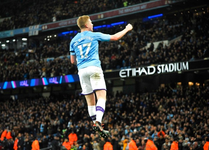 Manchester City's Kevin De Bruyne celebrates after scoring his side's second goal during the English Premier League soccer match between Manchester City and Sheffield United at Etihad stadium in Manchester, England, Sunday, Dec. 29, 2019. (AP Photo/Rui Vieira)