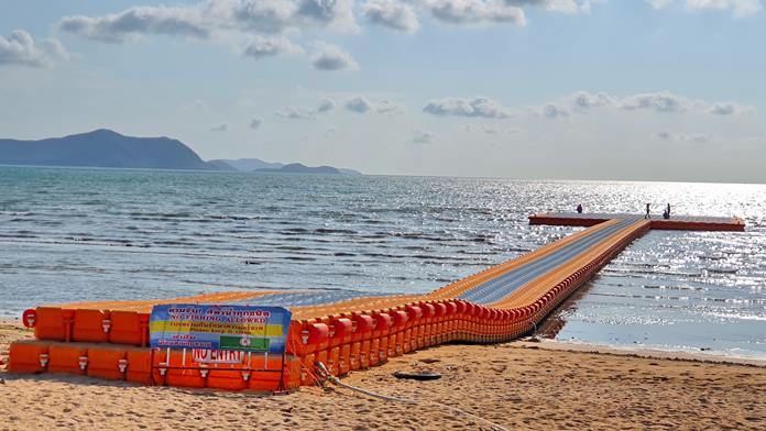 Najomtien approved 37 million baht to install buoys that have been rafted together to create a kind of pier that can be safely walked on.