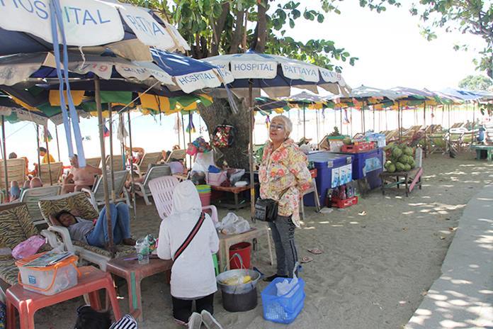 Pha Aree says older foreigners and Thais are keeping beach vendors in business through the coronavirus tourism downturn.